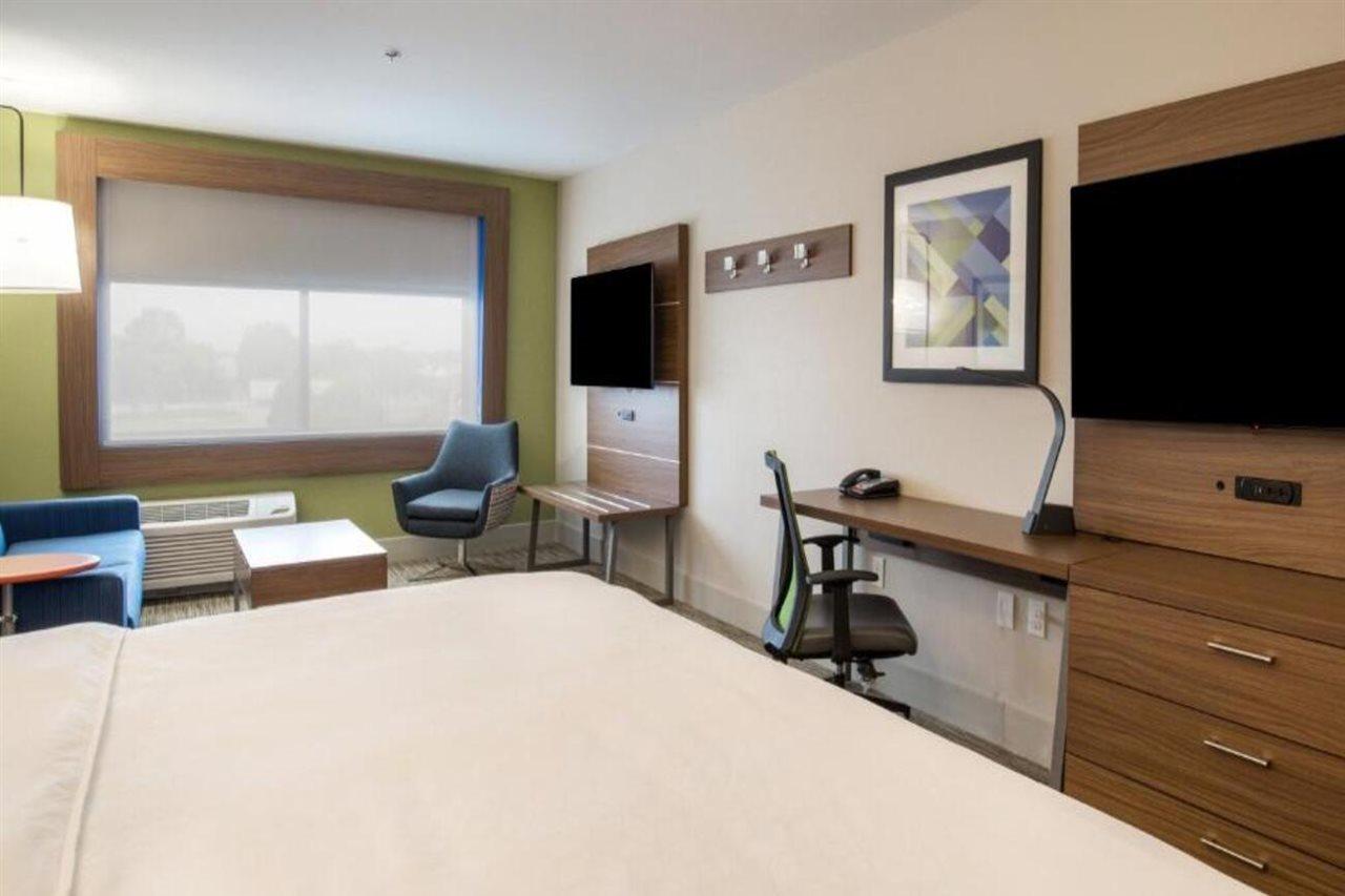 Holiday Inn Express & Suites Racine By Ihg Екстериор снимка