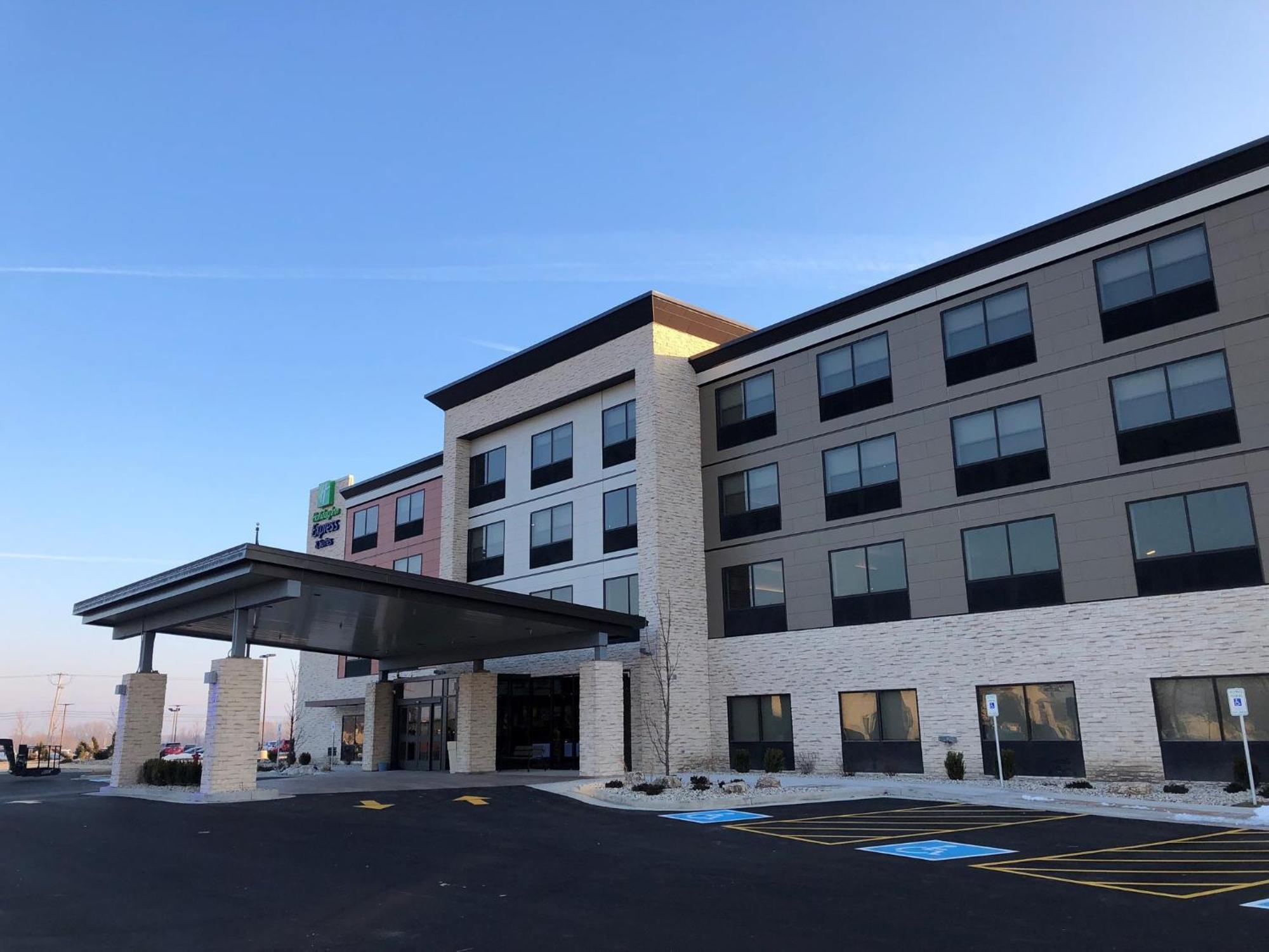 Holiday Inn Express & Suites Racine By Ihg Екстериор снимка